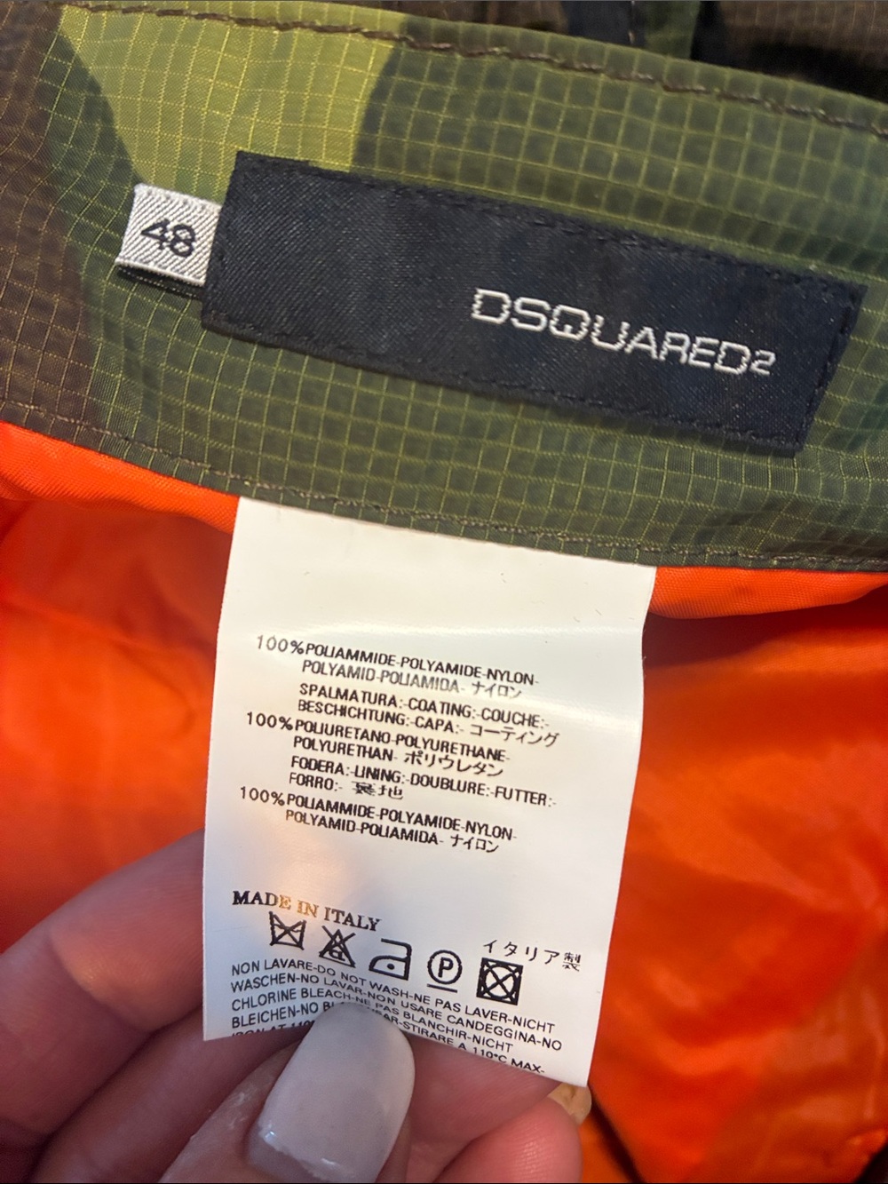 DSQUARED2 Men's Green Camouflage Cargo Pants with Orange Zip Pull - Picture 2 of 10